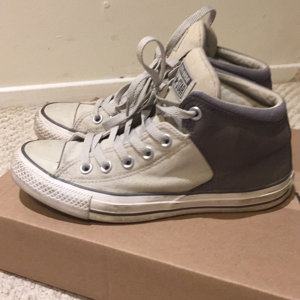 Converse Chuck Taylor’s